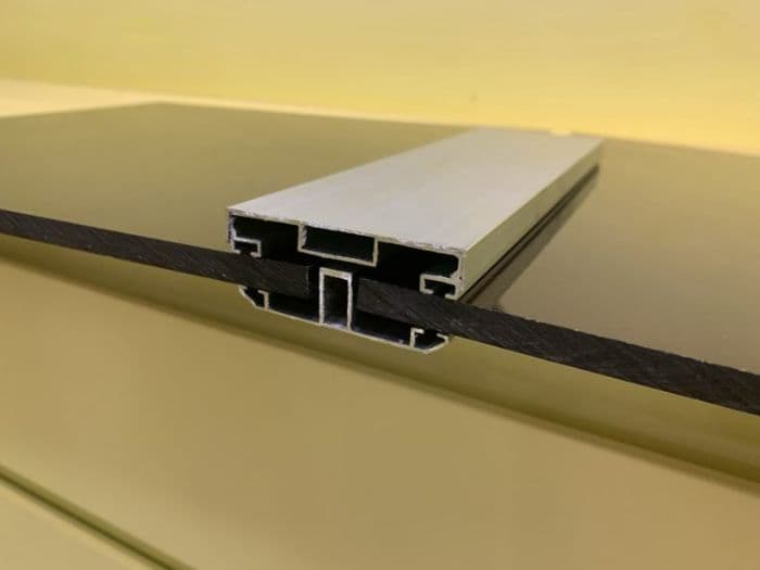 Nẹp sập mái tôn Polycarbonate