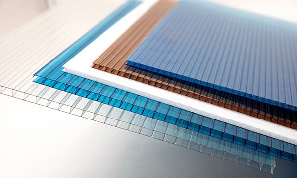 Tấm lợp polycarbonate dạng sóng Skylite thường có giá thành cao